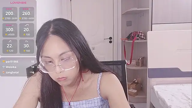 yishan-22n Live XXX chat