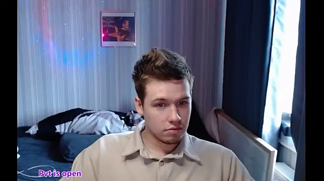 XXX chat uživo modela Sheldon_music