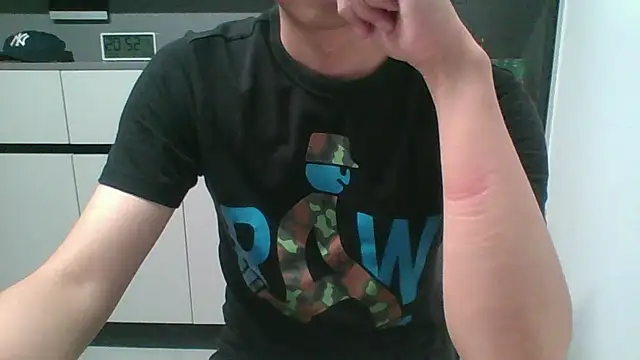 nole_china7 Show in webcam