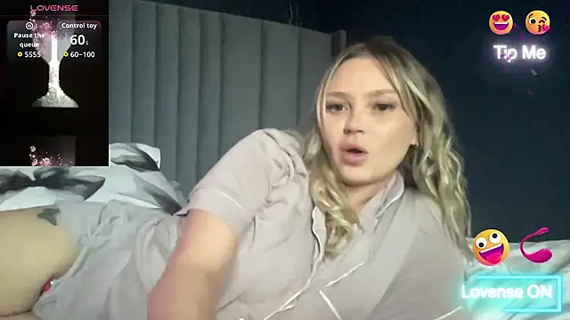 Sky25x's Live XXX Chat