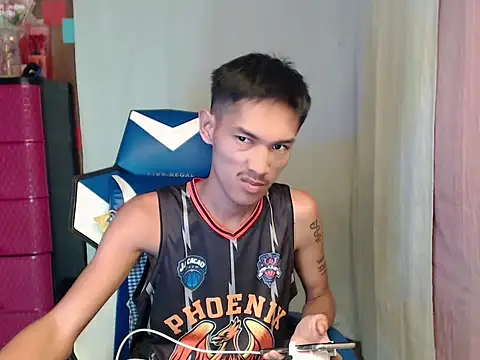 riks_tyler Pertunjukan Webcam