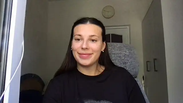 MoonriseGoddess' Live XXX Chat