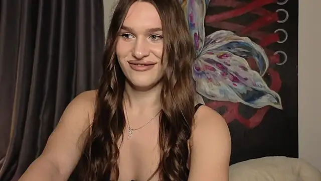 SophieTrner Show in webcam