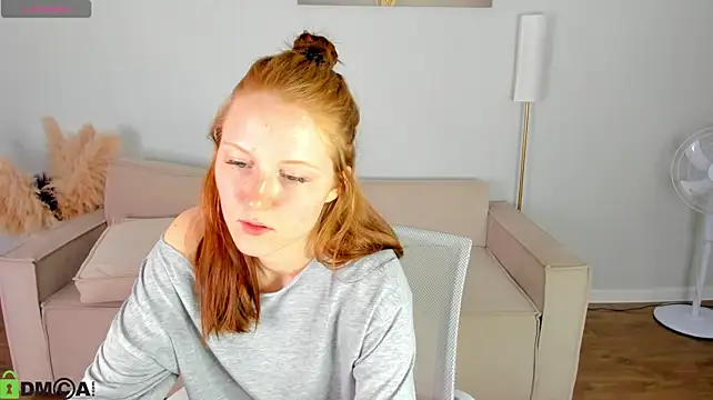 Charlotte_Smitee Live XXX-Chat