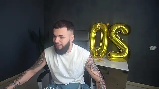 Chat XXX en directo de OscarWillss