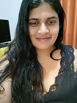 Shakeera1 Show in webcam
