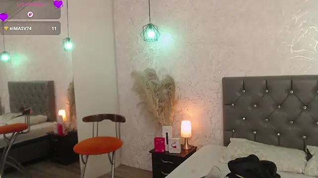Chat +18 de Serena_Houstonn ao vivo