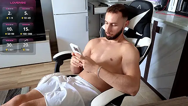 RyanStorm_ Adlı Modelin Canlı XXX Sohbeti