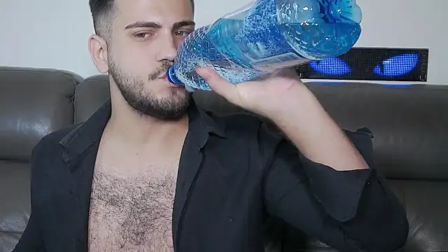 CrazyDom1 Webcam show