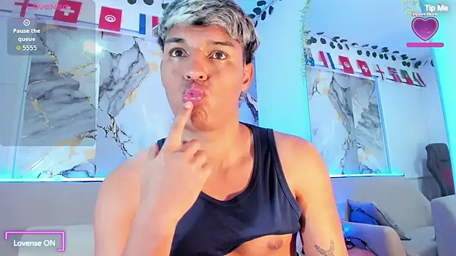 XXX chat uživo modela ryan_carter08