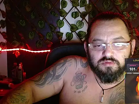 XXX chat uživo modela mr_wolf46