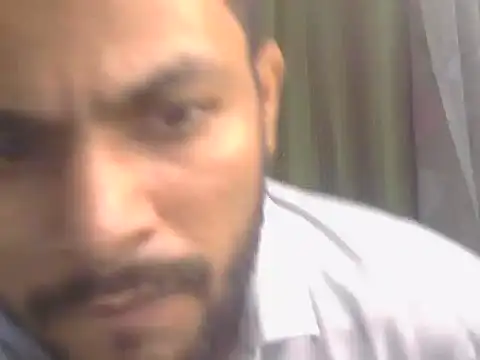 Stubborndesiboy live XXX chat