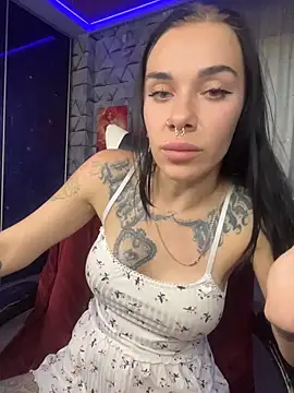 Queen_of_pain: απευθείας συνομιλία ΧΧΧ