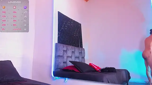 Liamsubtle01 – Naživo XXX chat