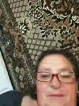 MilaCold5443's Live XXX Chat