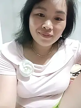 nana_nana99のライブXXXチャット
