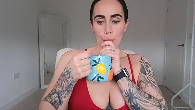 LibbyLoveHeartx's Live XXX Chat