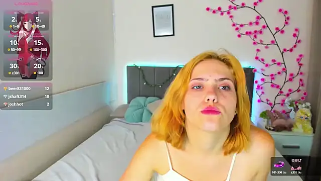 DellaRows live XXX chat