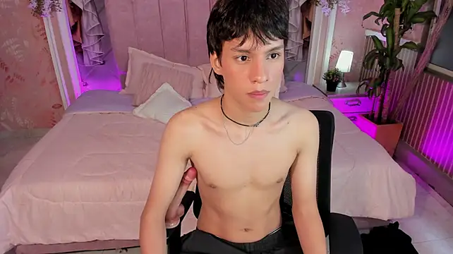 max_hunter1 Chat XXX live