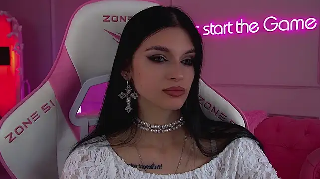 Chat +18 de BeverlyMost ao vivo