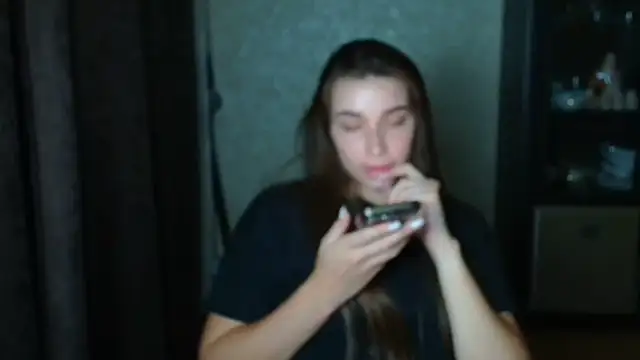 XXX chat uživo modela NikaMystic