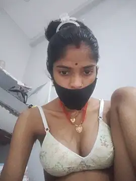 Simran_Love_143 লাইভ XXX চ্যাট