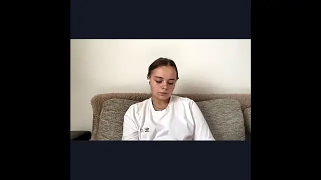 LorileeKaliszewski Chat XXX in diretta