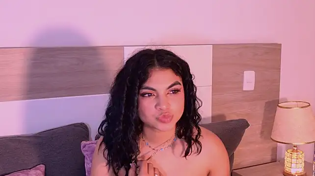 MelodyAlvarez's Live XXX Chat