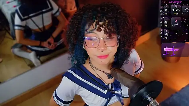 emmanakamura's Live XXX Chat