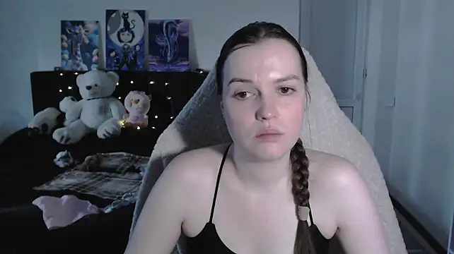 XXX chat uživo modela Little_flowers