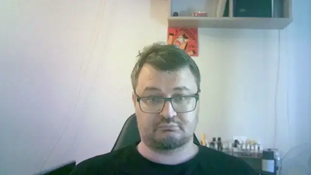 SirAbuser élő XXX-chatje
