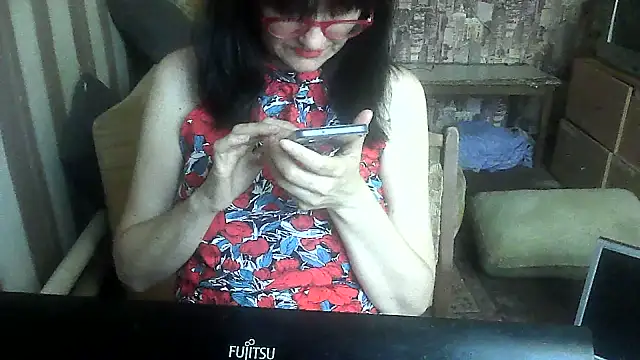 Yana-fiesta Chat XXX live