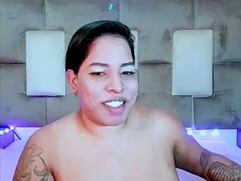 indiantopaz694u লাইভ XXX চ্যাট