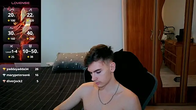 BradyFlint Webcam show