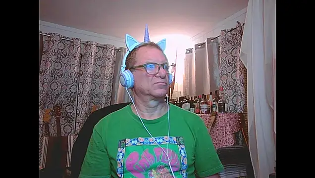 Chat +18 de coryassman ao vivo
