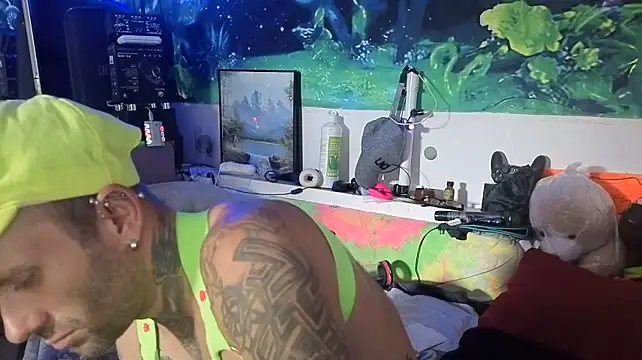 Cojote Webcam Show