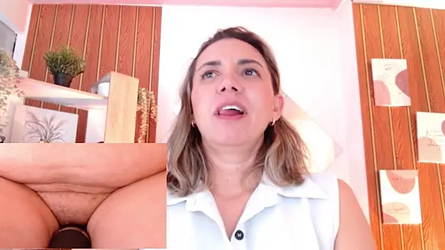 Онлайн чат XXX milfsecret69
