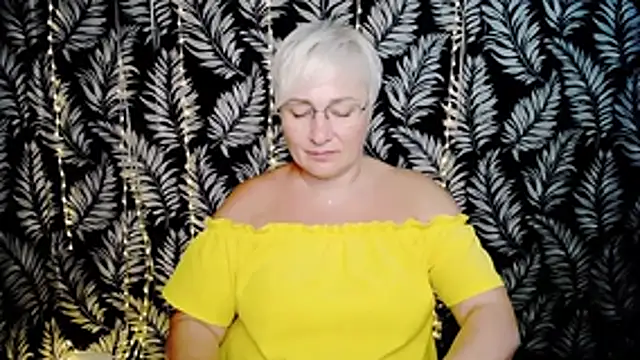 Olivia_playful Chat XXX live