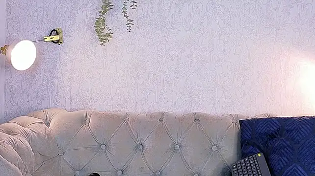Cloee_Rainbow1 Шоу с уебкамера