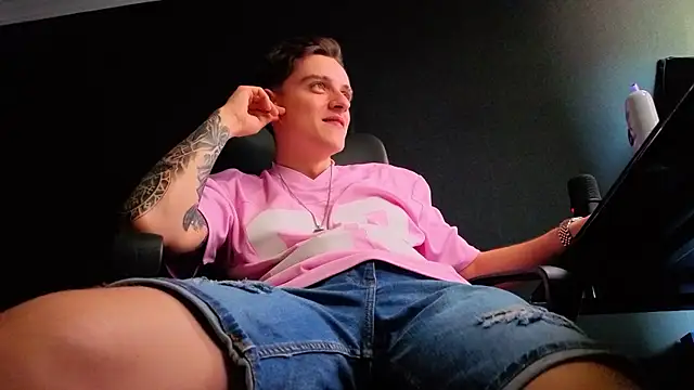 FelixStarkk 라이브 XXX 채팅