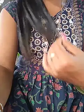 YOURBHABI143's Live XXX Chat
