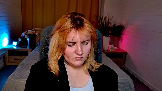KathyBriggs 라이브 XXX 채팅