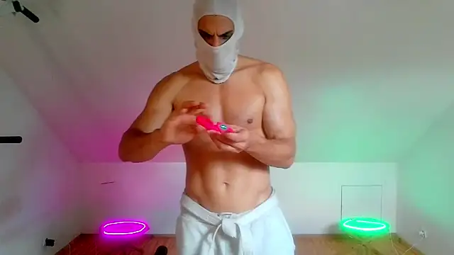 NinjaLaser 网络视讯表演