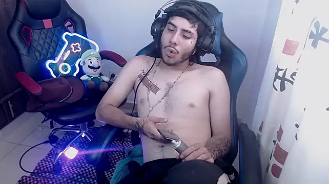 Kaiizenx1n Live XXX chat