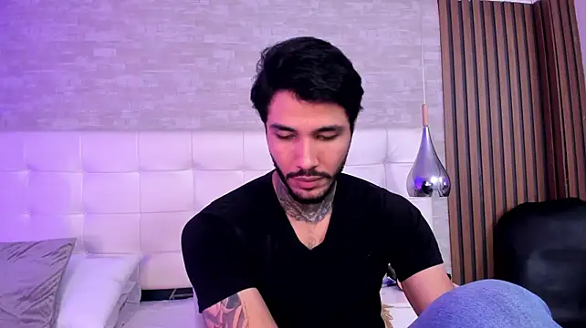 JacksonGreenn Webcam Show