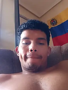 alex_candela Show Webcam