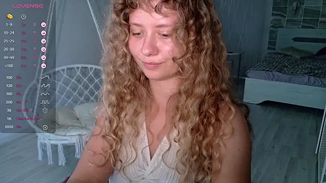 دردشة Milounee الجنسية المباشرة