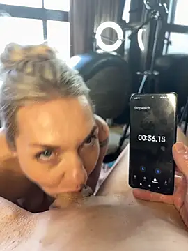 Živý XXX chat MissLMrJ