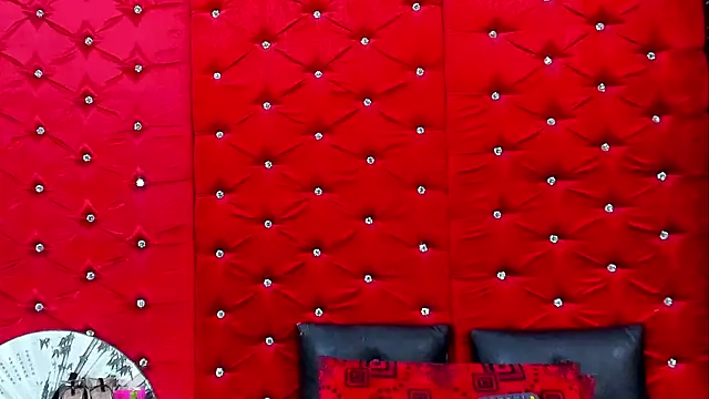 Chat +18 de AmbarMonroe ao vivo