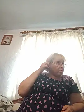 Elena_Beautiful784's Live XXX Chat